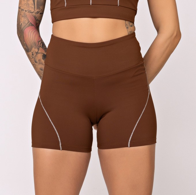 Short Alvorada Cacau com Detalhe Contrastante