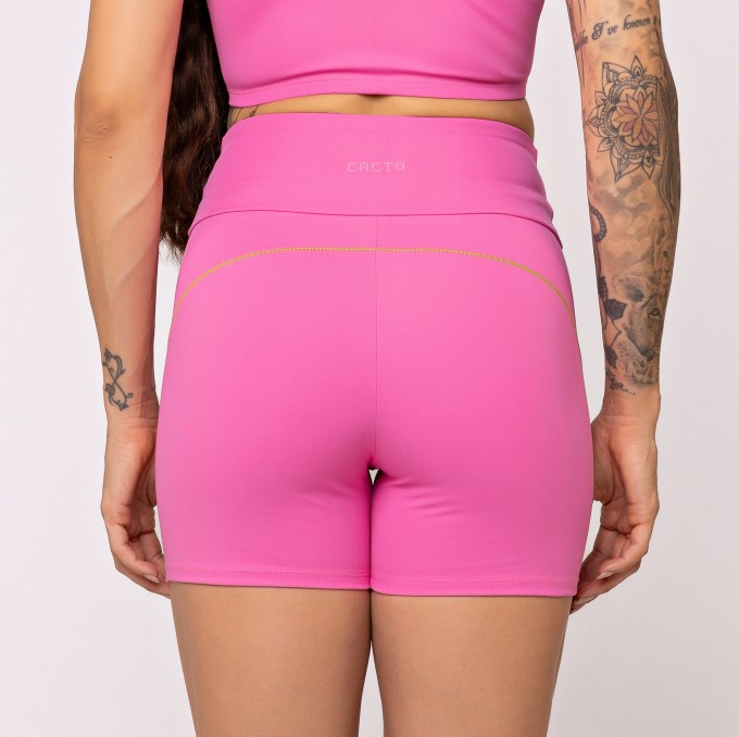 Short Alvorada Rosa Chiclete com Detalhe Contrastante