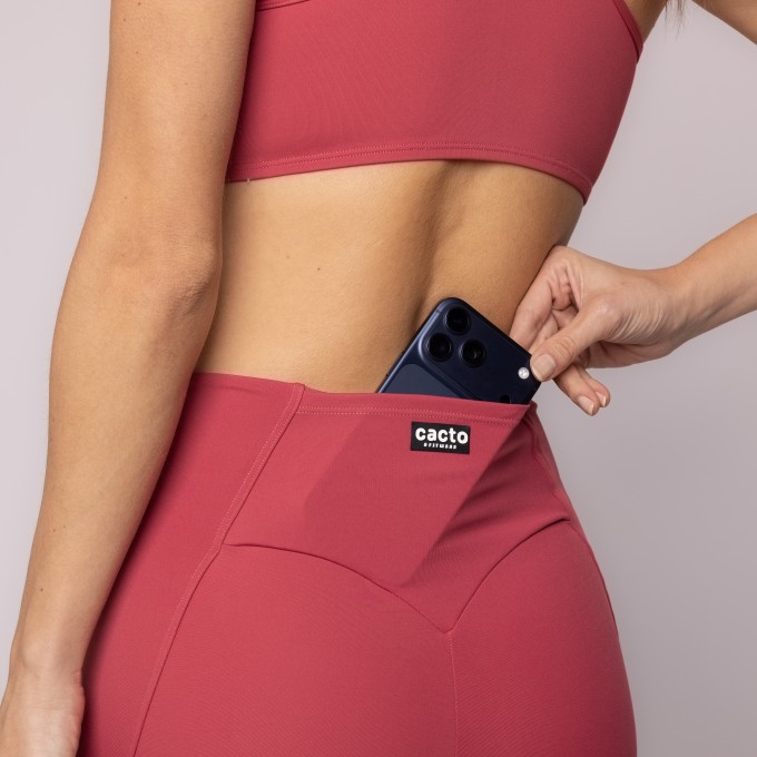 Short com Bolso Eleve Rosa Seco